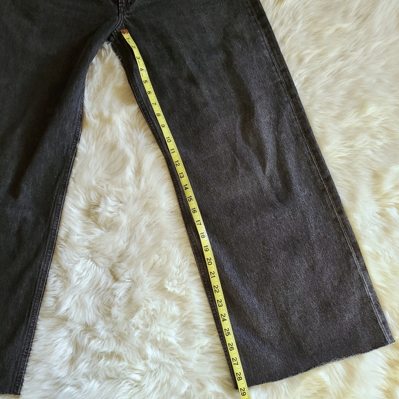 Agolde Lex Wide Leg Jean in Paradox Faded Black Size 28 Raw hem - Picture 13 of 14